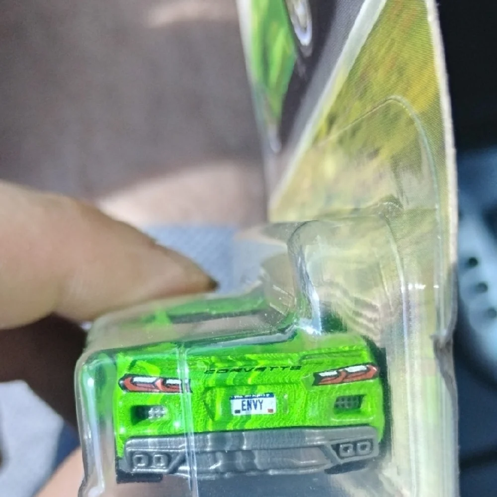 Mattel Matchbox 2020 Corvette C8 - Vivid Green